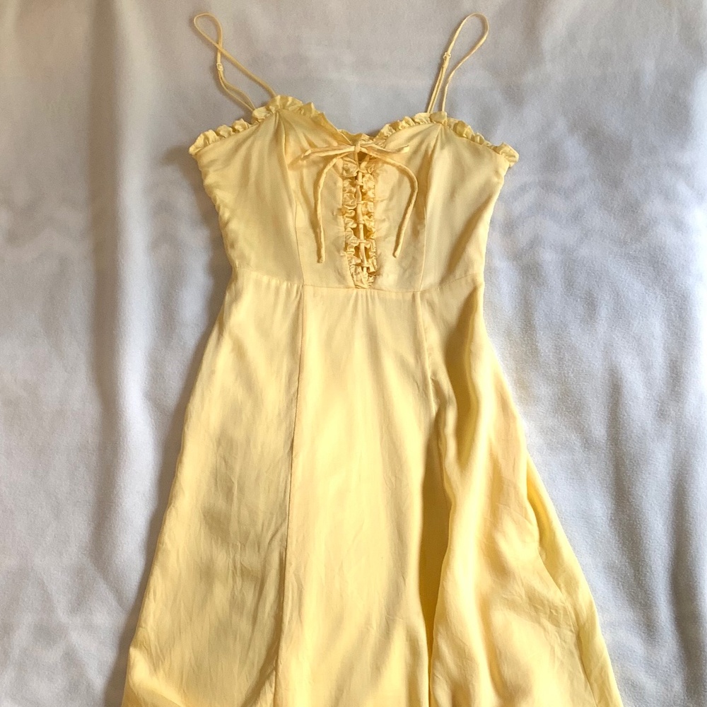 & Other Stories Pastel Yellow Dress - Picture 2 of 11